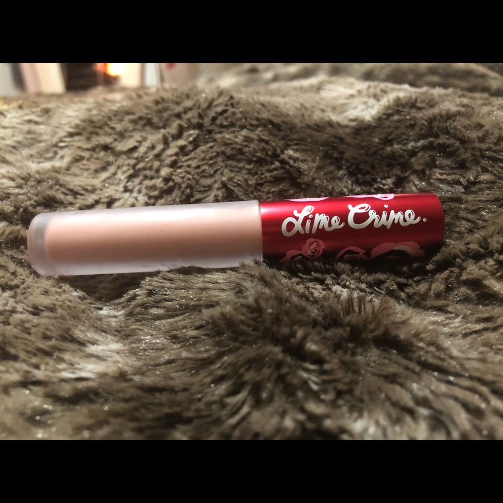 Like Crime Velvetine in shade Lulu